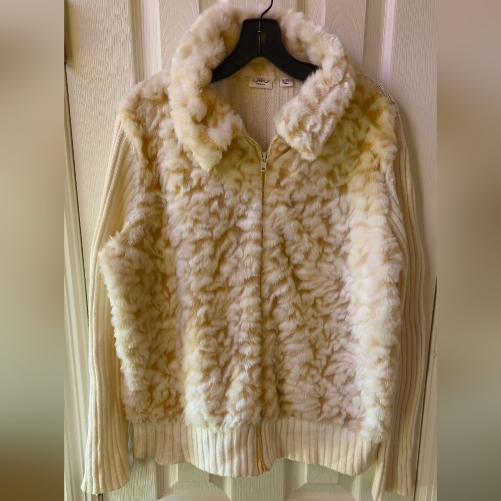 Cato Cream Faux Fur Women's Jacket - Size 18/20W